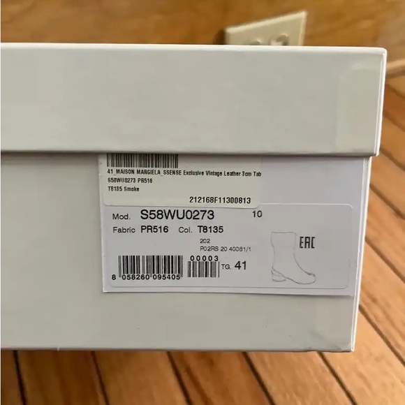 Amazing Margiela tabi boots low heel, in grey - Picture 4 of 7